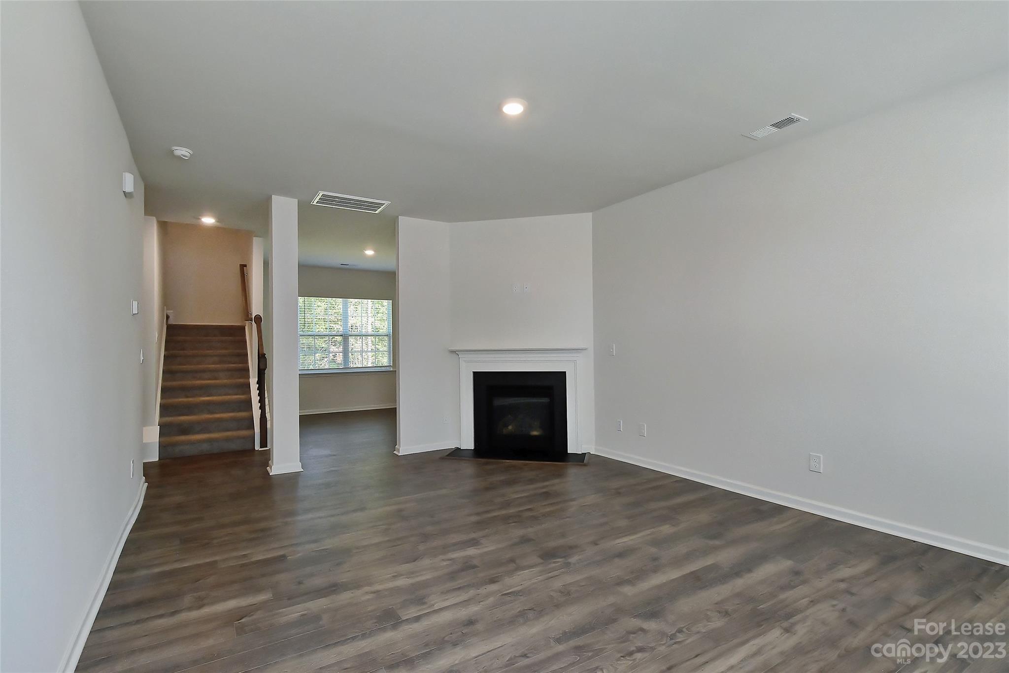 Azalea Ridge - Residential Lease
