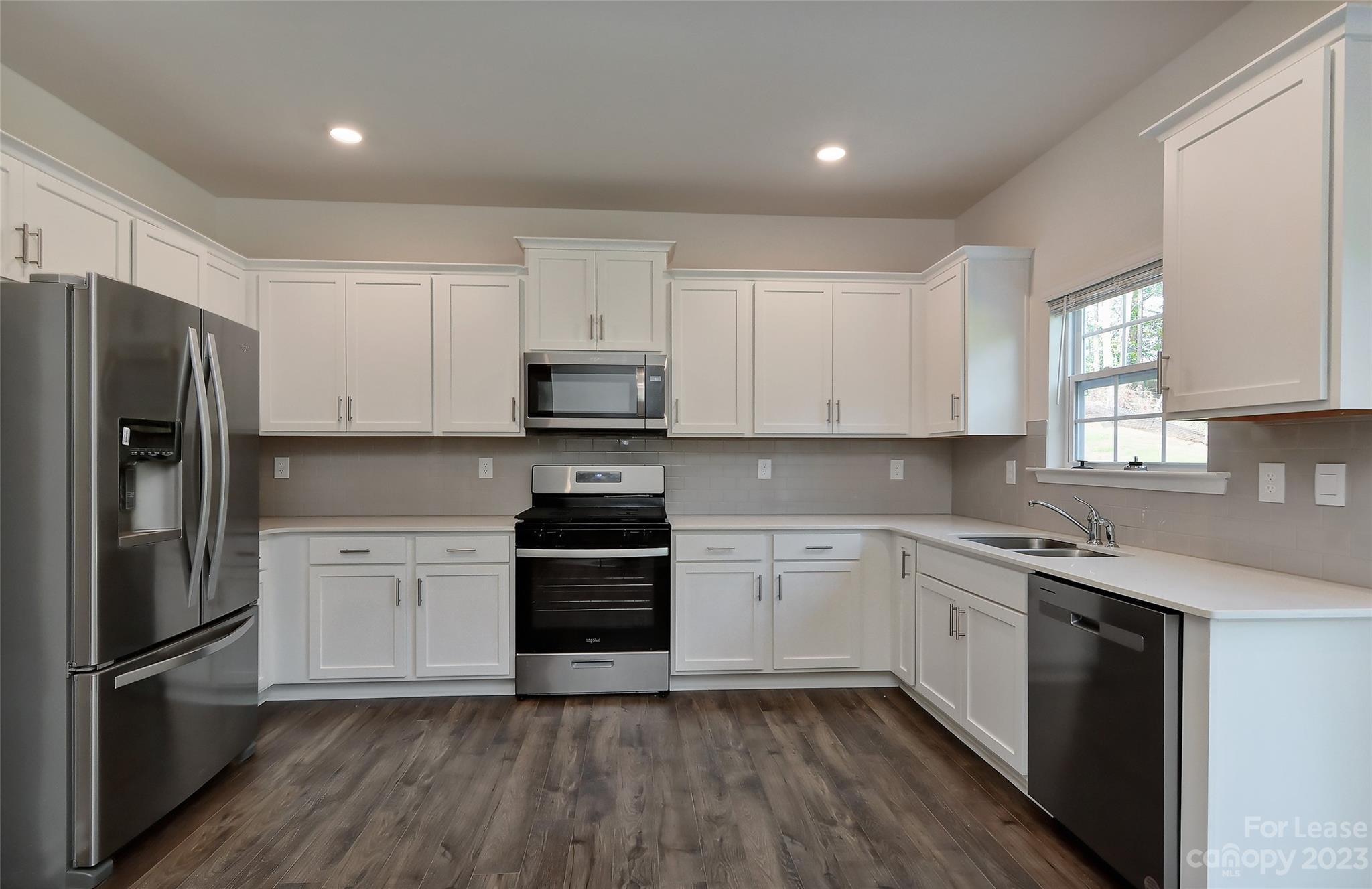 Azalea Ridge - Residential Lease