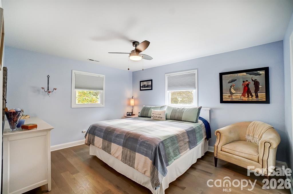 Island Point - Residential