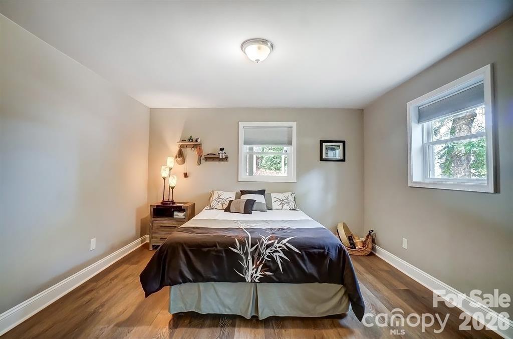 Island Point - Residential