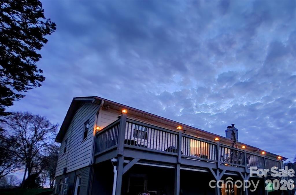 Island Point - Residential