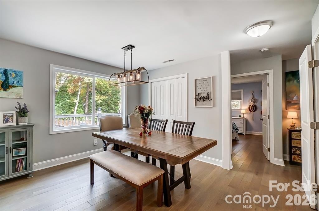 Island Point - Residential