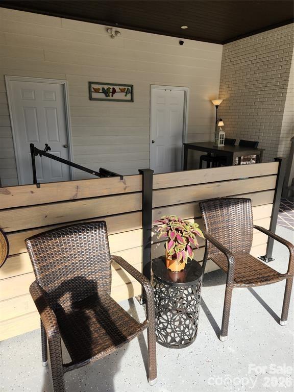 Island Point - Residential