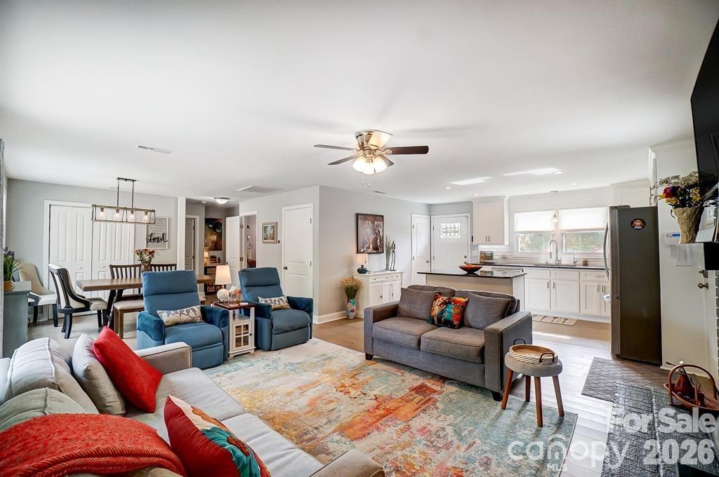 Island Point - Residential