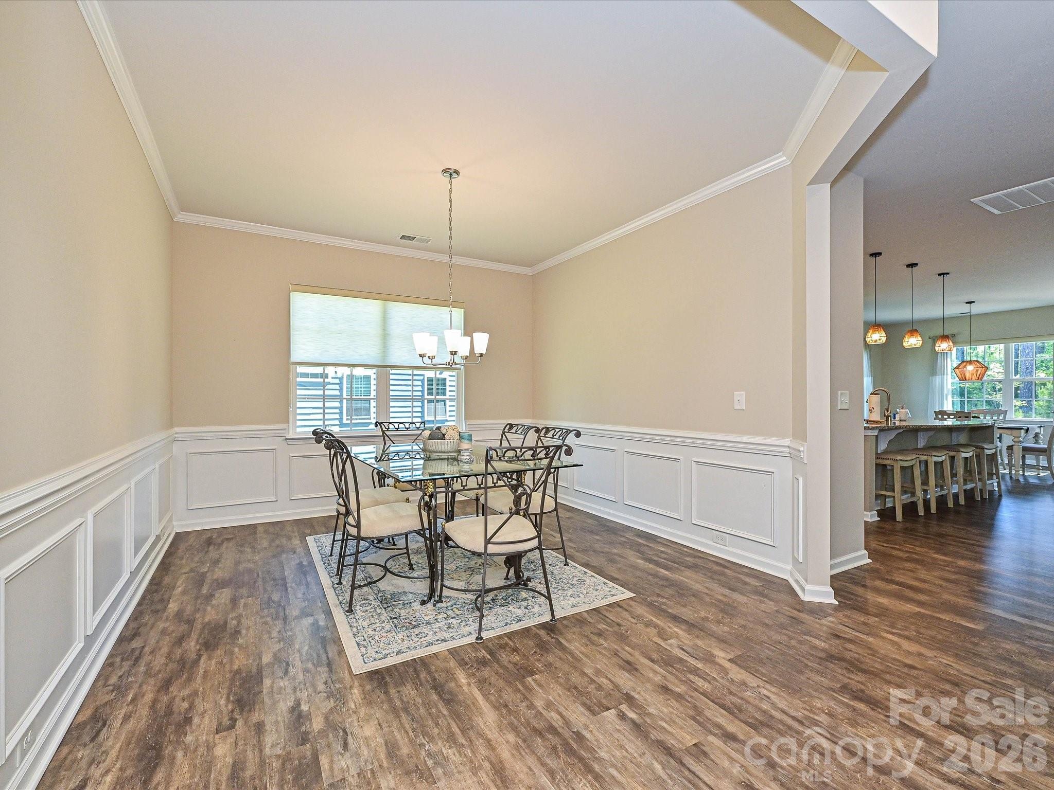 Imagery On Mtn Island - Residential