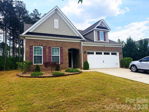 Photo of 304 Picasso Trail, Mount Holly, NC 28120 (MLS # 4374273)