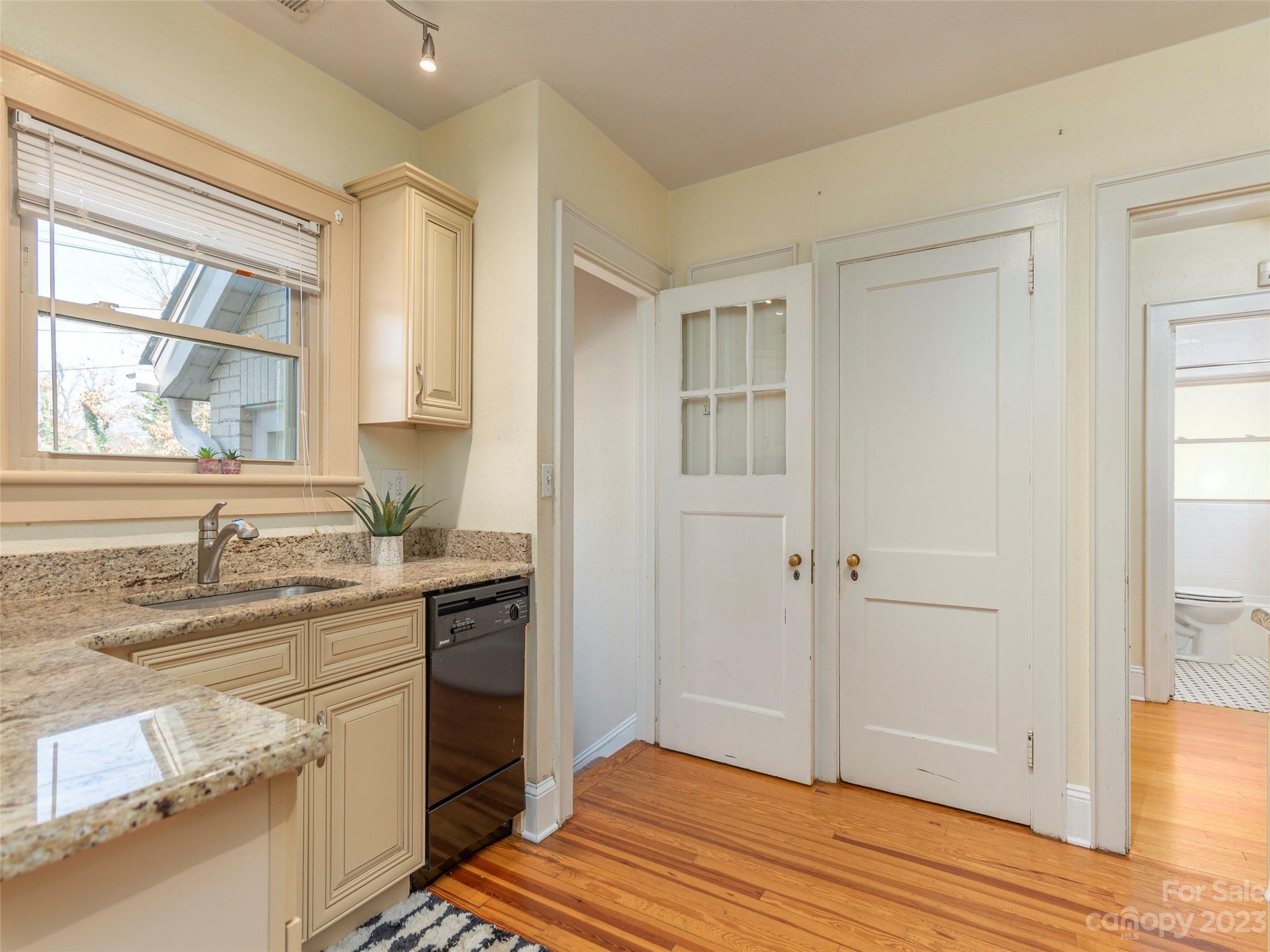 Brookwood Place - Residential