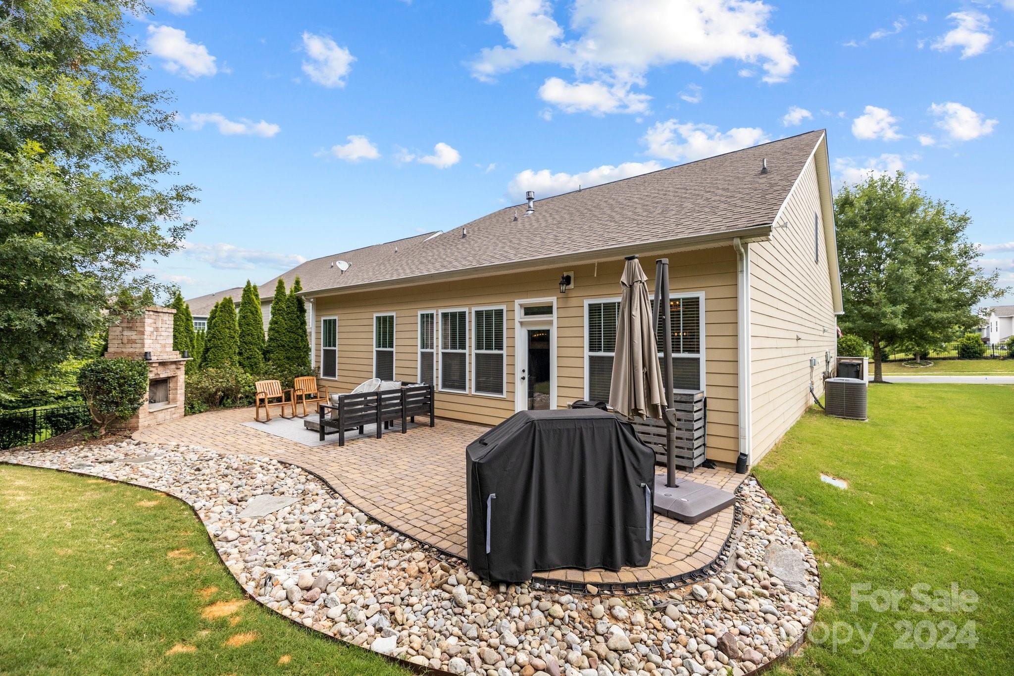 Lake Ridge - Residential