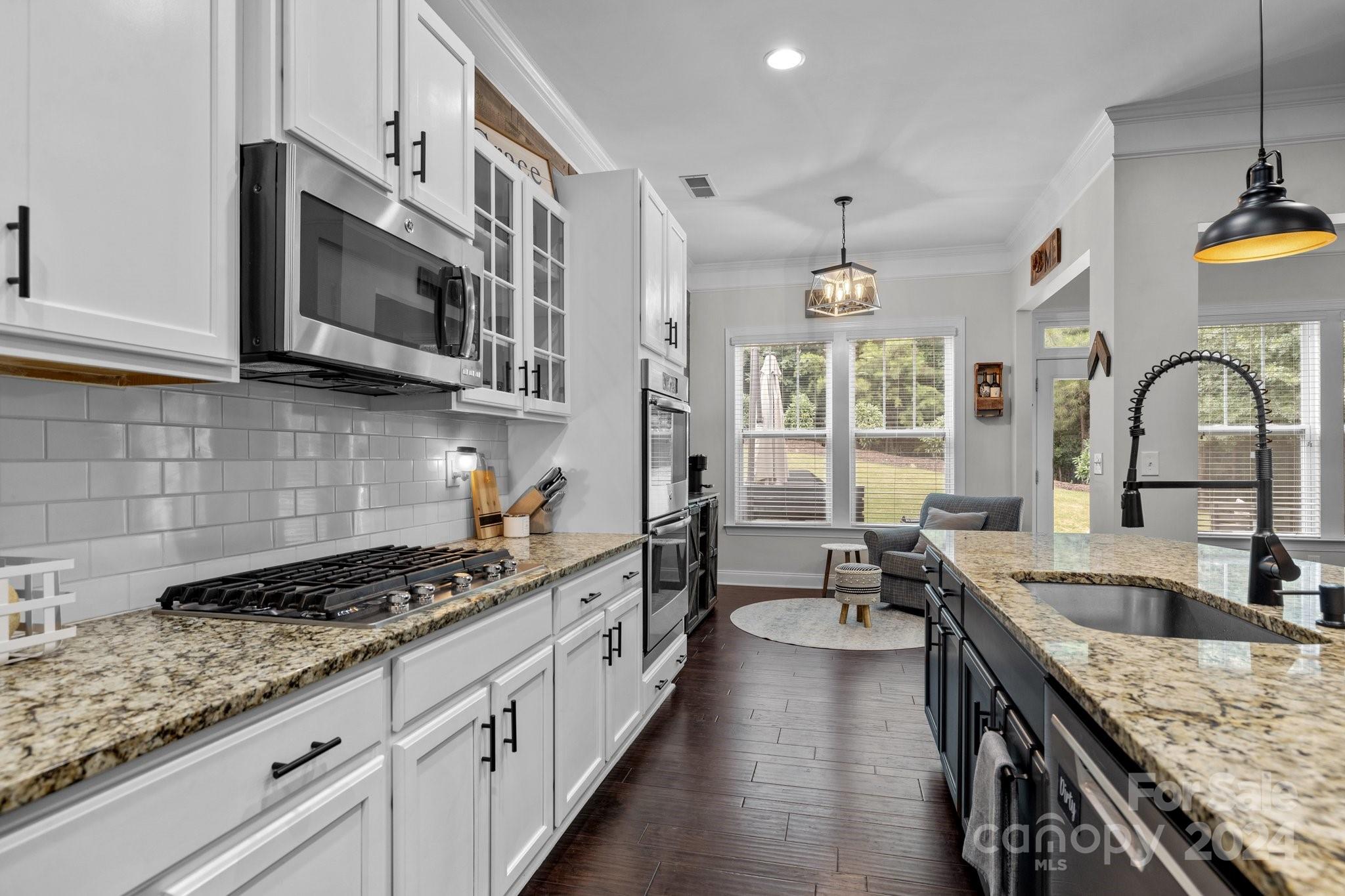 Lake Ridge - Residential