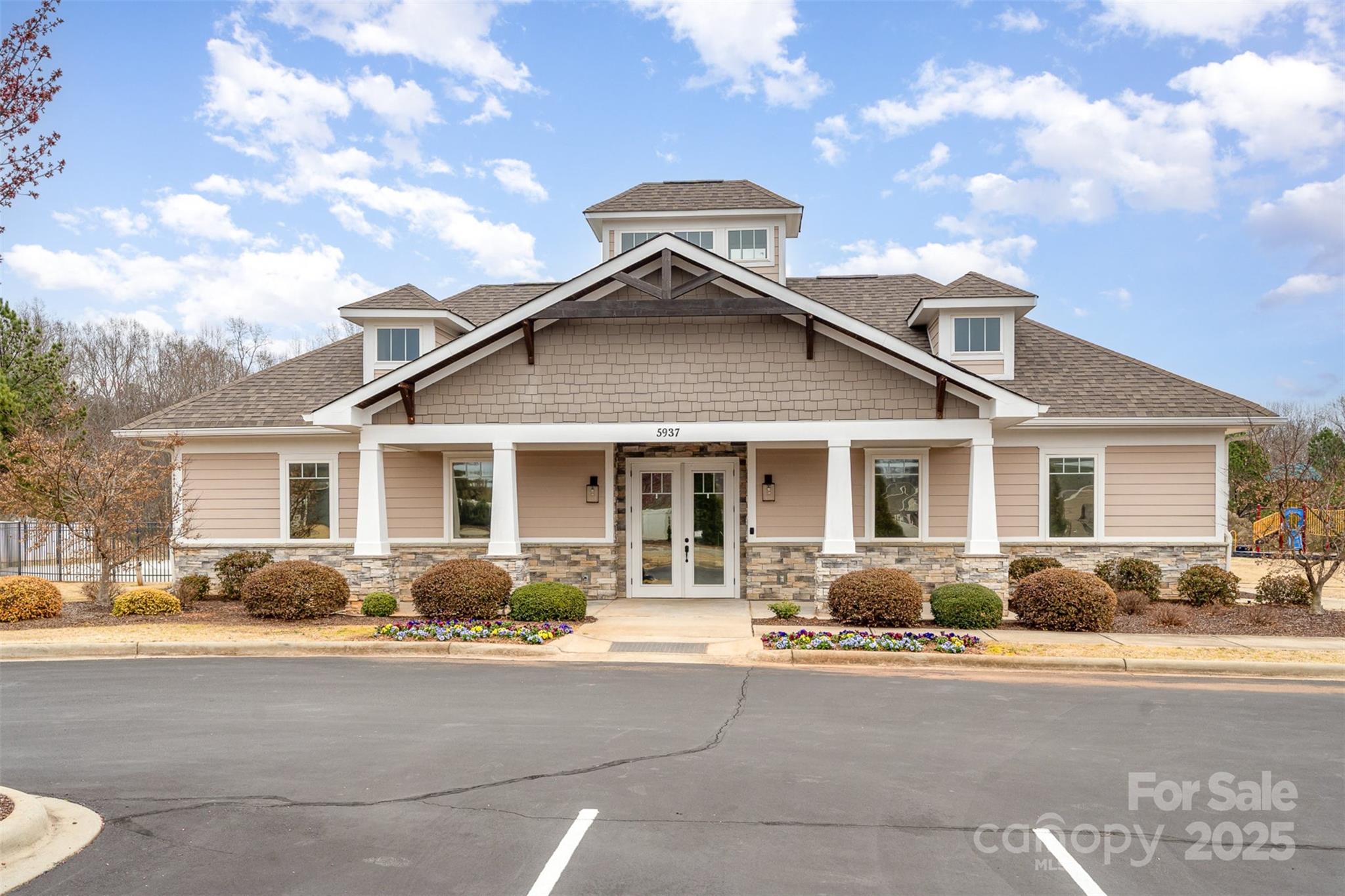 Covington at Lake Norman - Residential