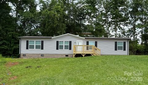 3173 Bear Trail Drive Lenoir NC 28645