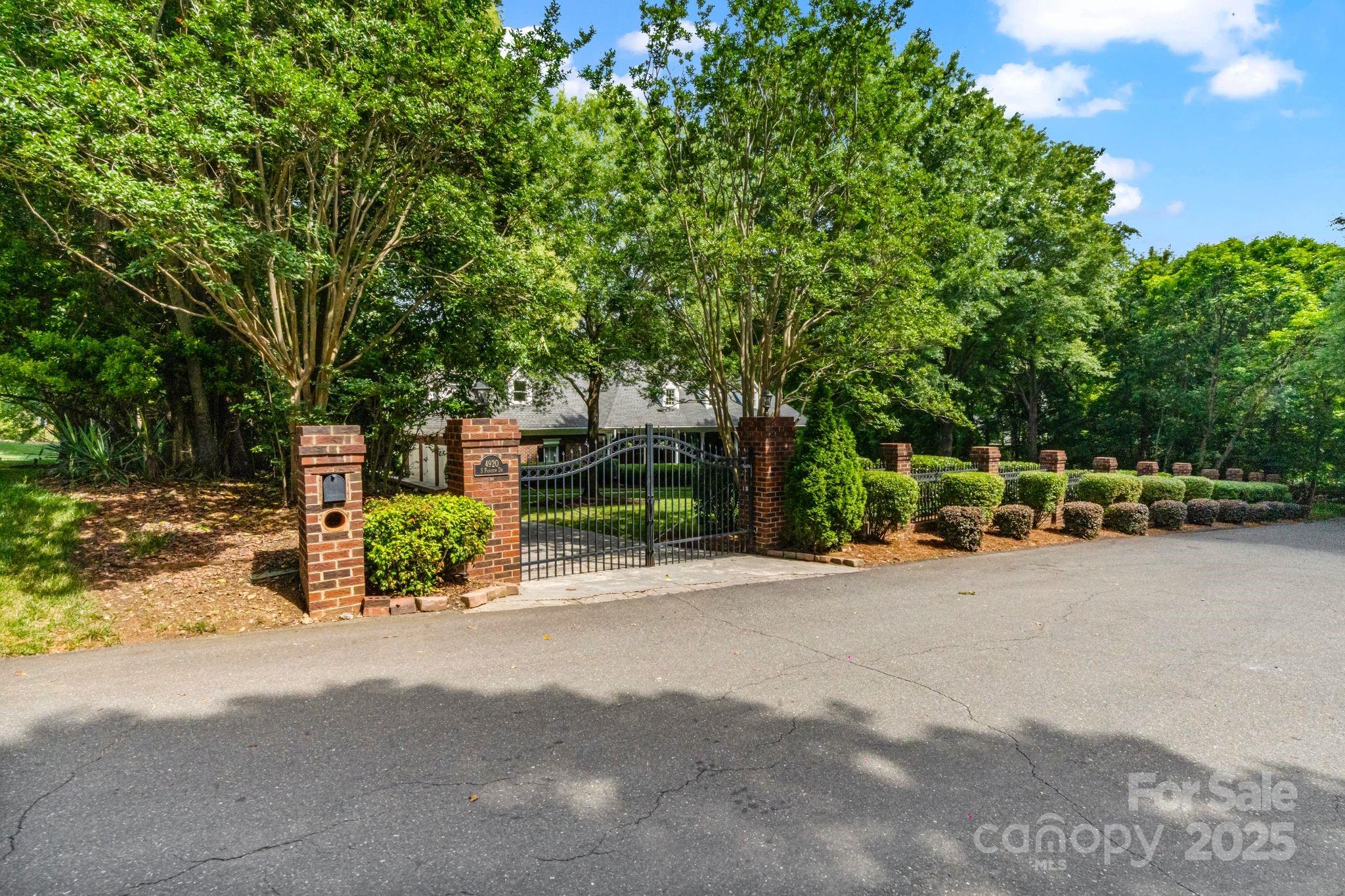 Carmel Estates - Residential