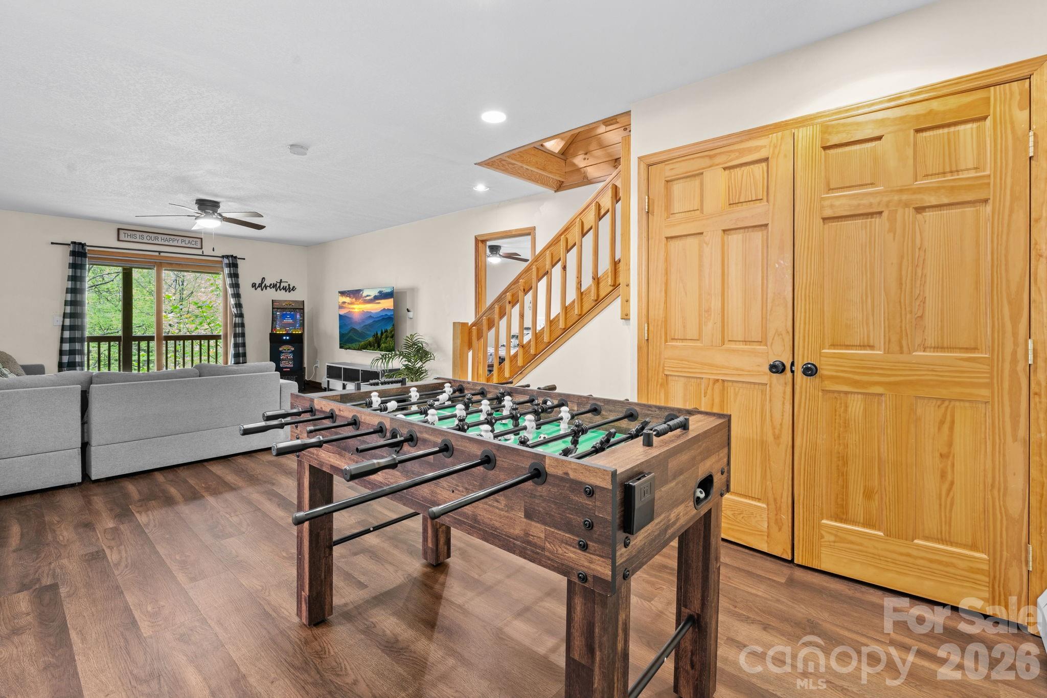 Mt. Mitchell Lands - Residential