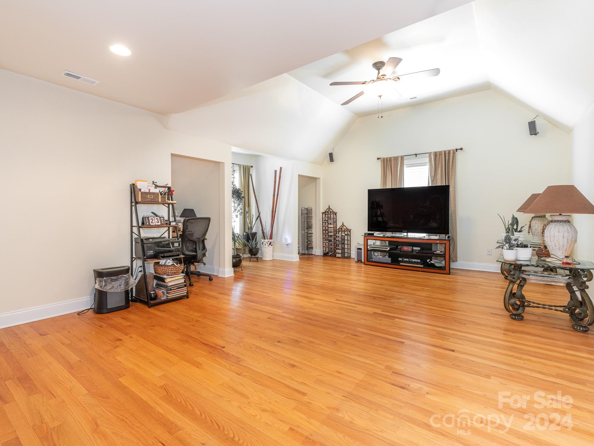 Cypress Pointe - Residential