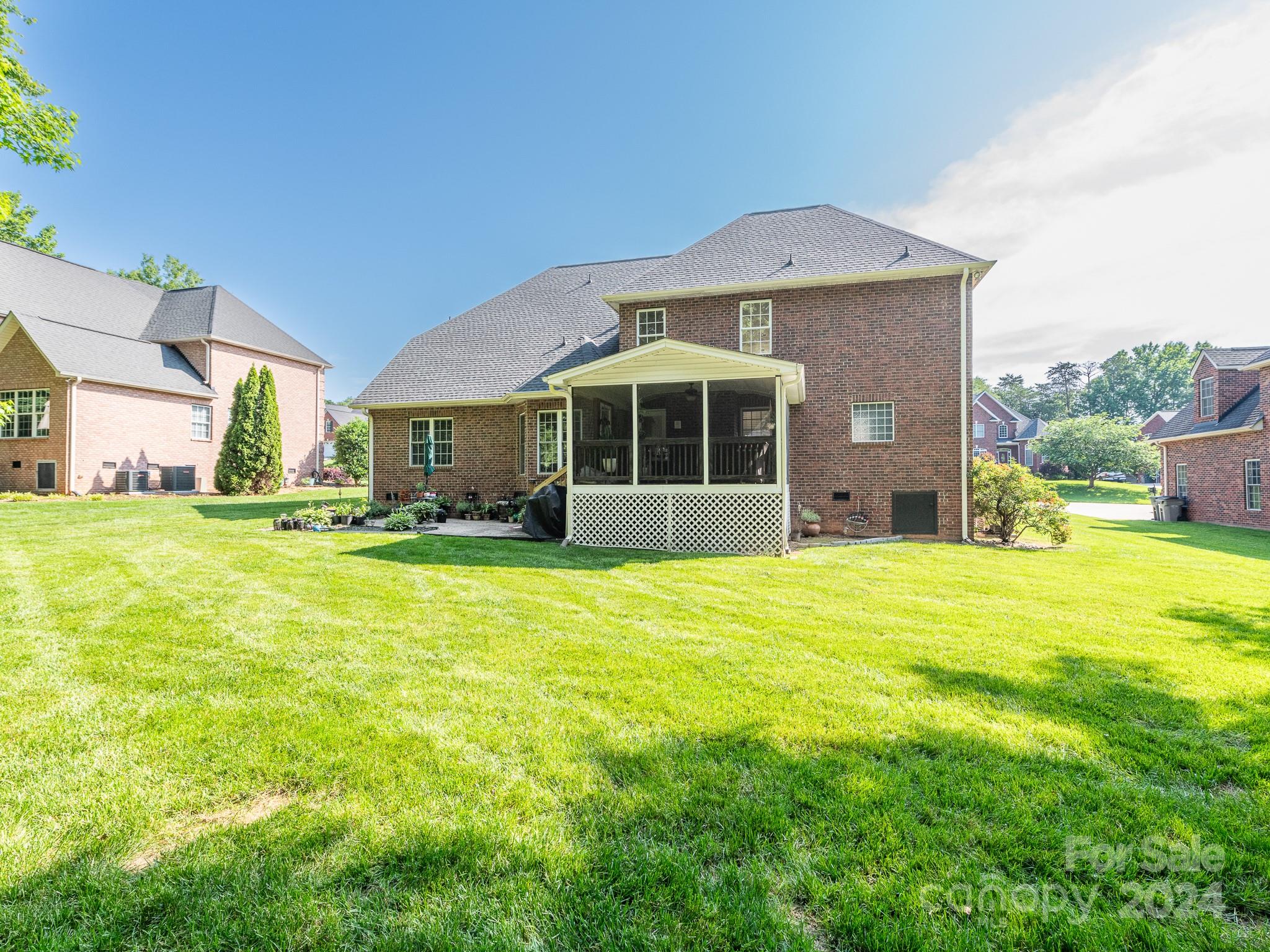 Cypress Pointe - Residential