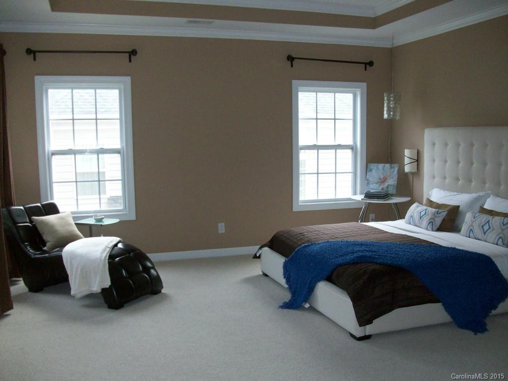 Winding Walk - Residential