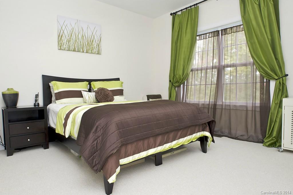 Winding Walk - Residential