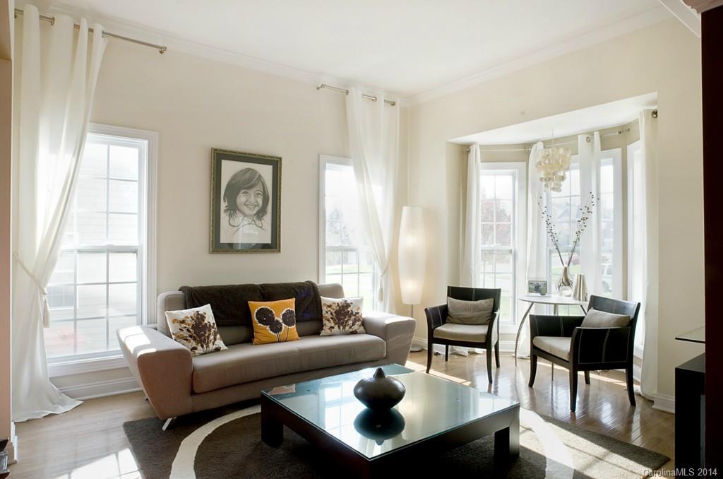 Winding Walk - Residential