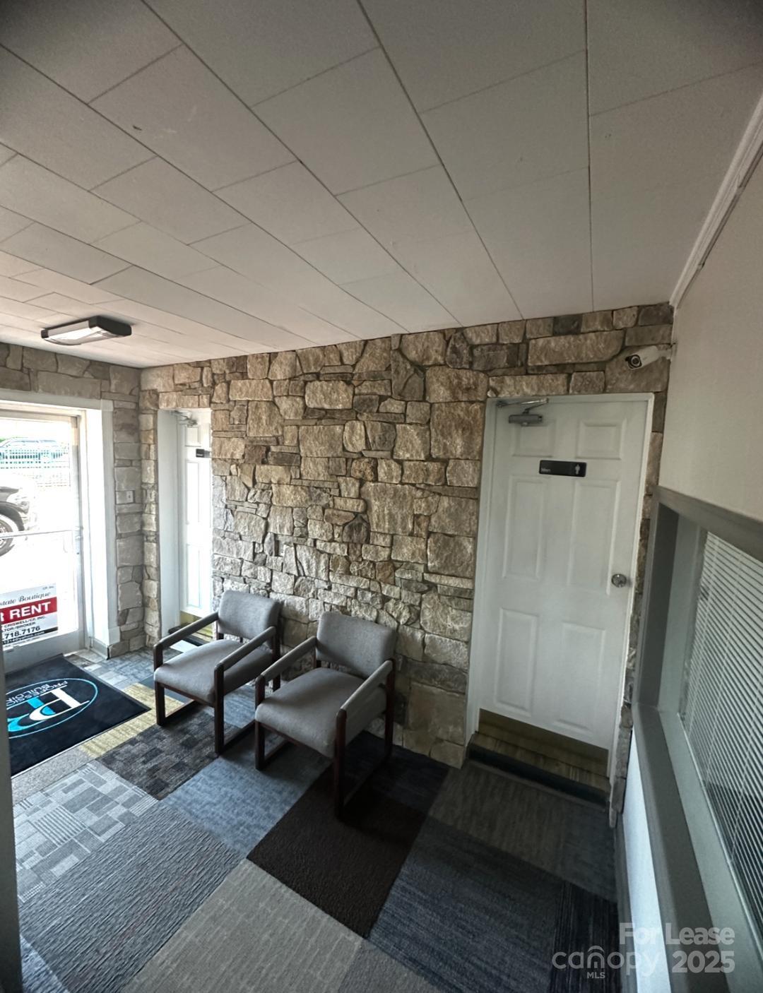 111 E Charlotte Avenue C