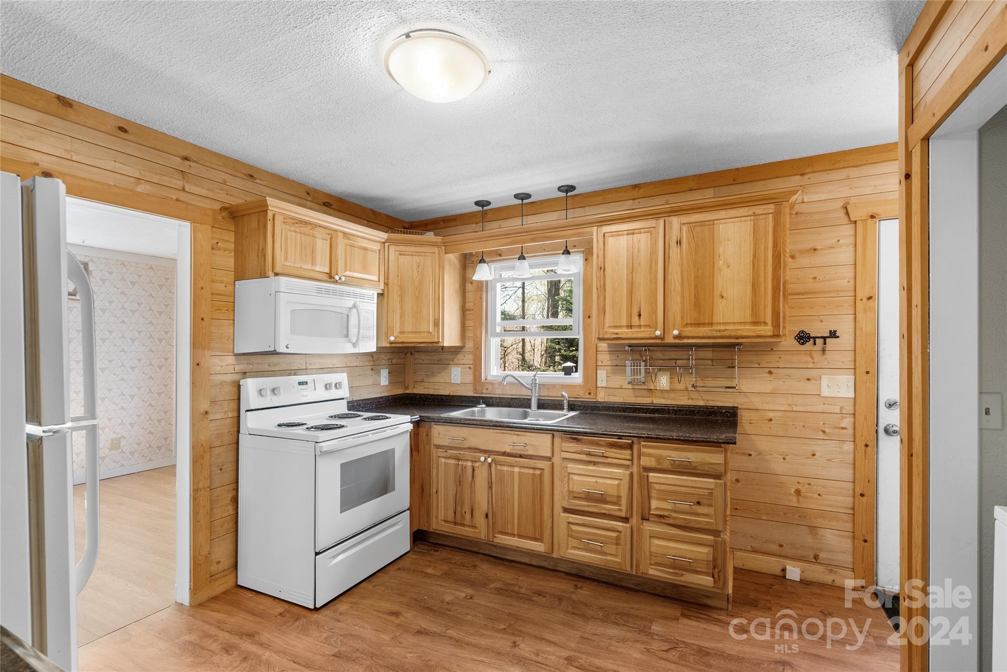 Hannah Cove Estates - Residential