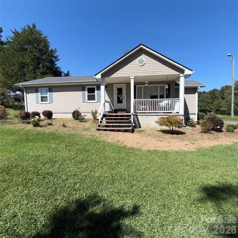 Photo of 923 Green Creek Drive, Columbus, NC 28722 (MLS # 4426604)