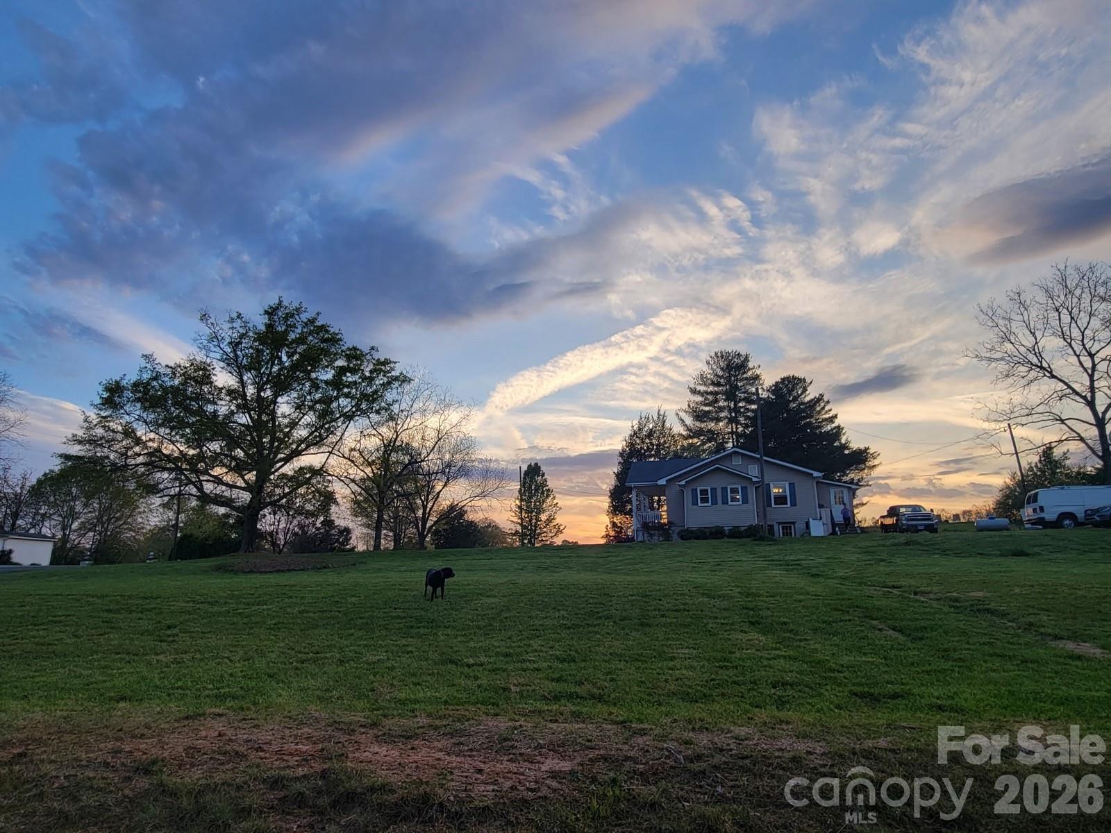 923 Green Creek Drive