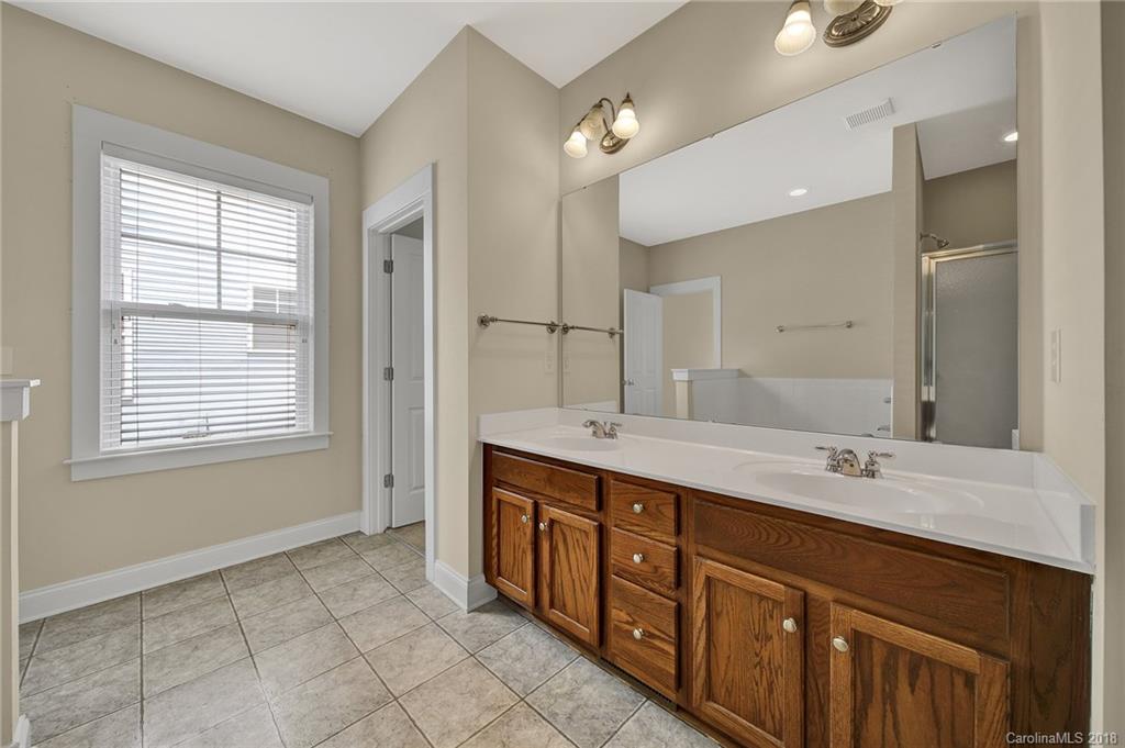 Lake Shore - Residential