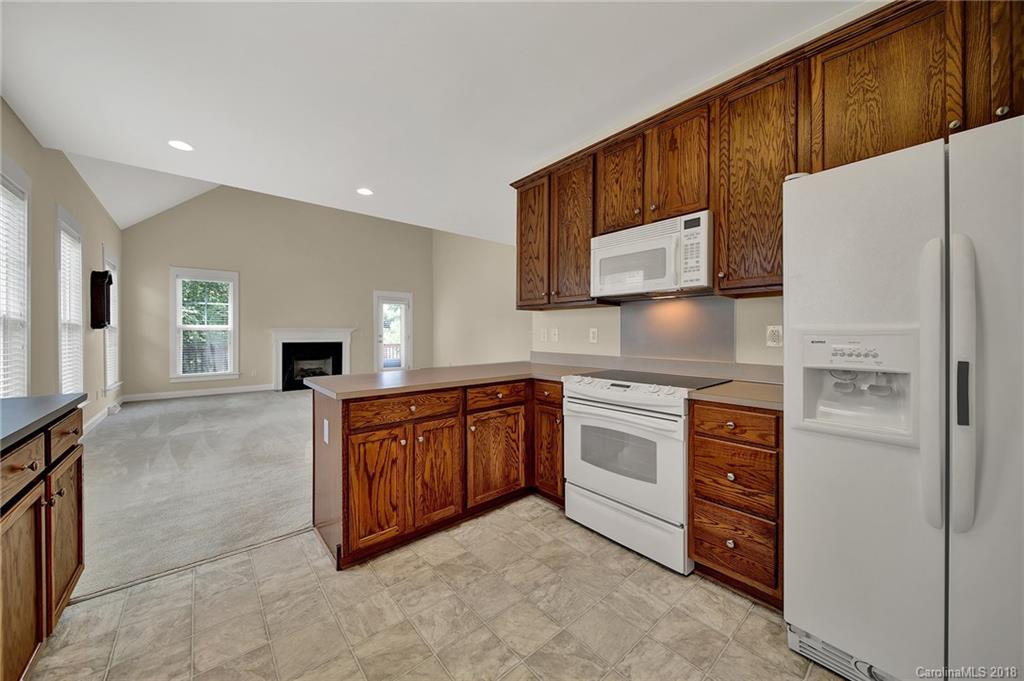 Lake Shore - Residential