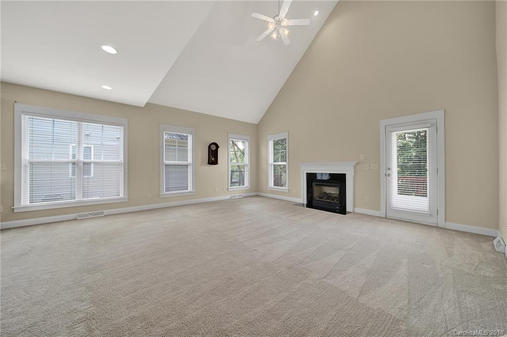 Lake Shore - Residential