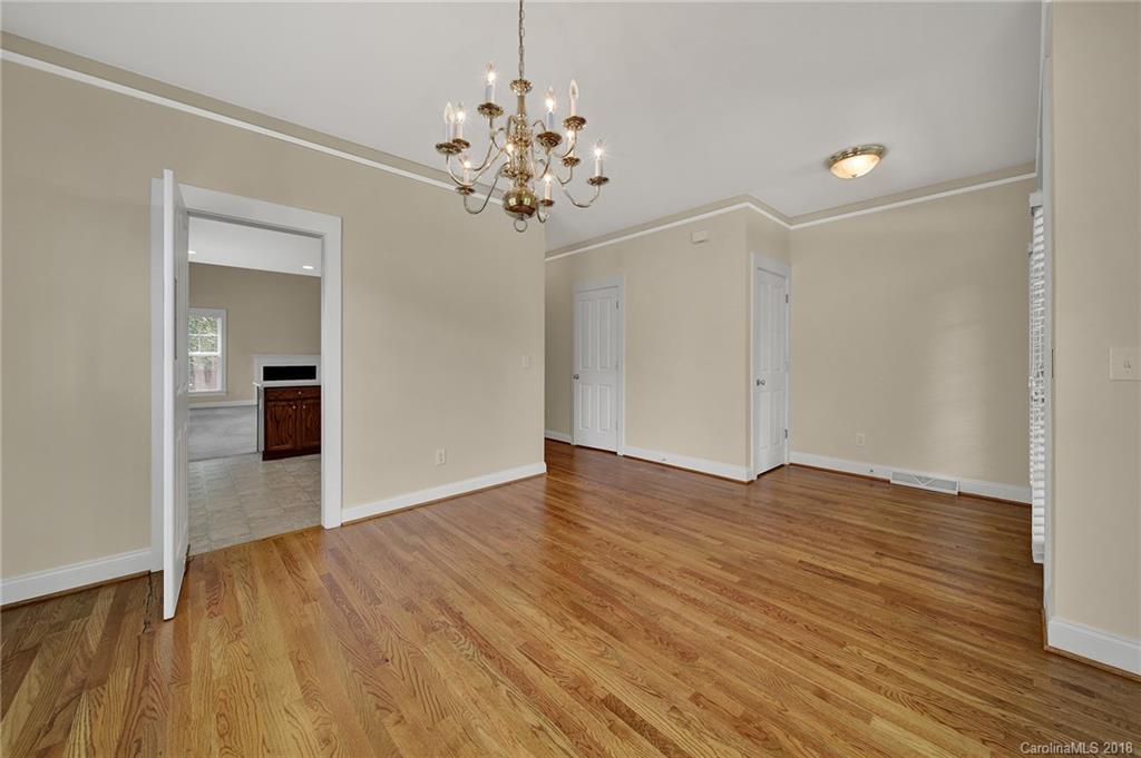 Lake Shore - Residential