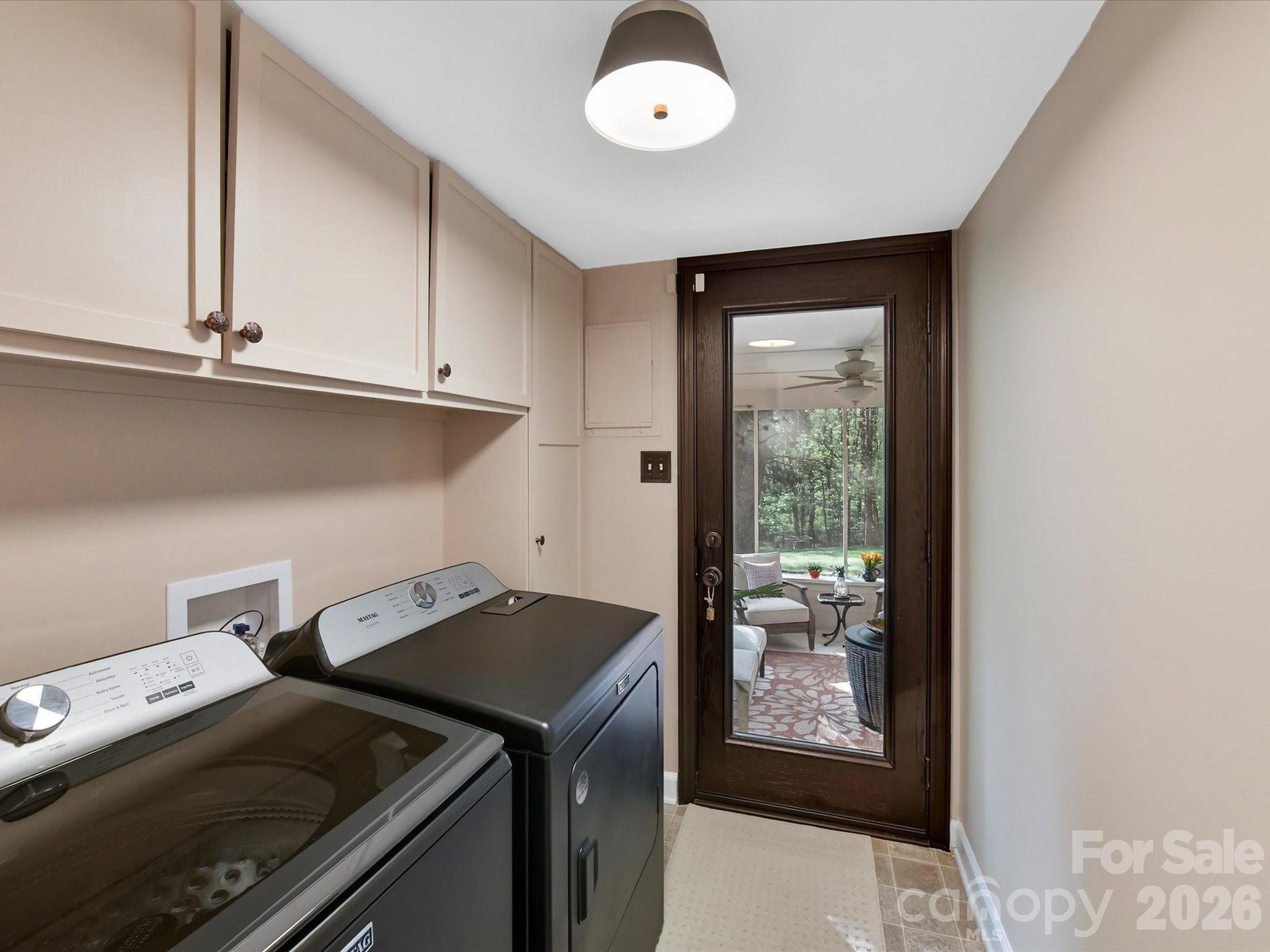 Beverly Woods East - Residential