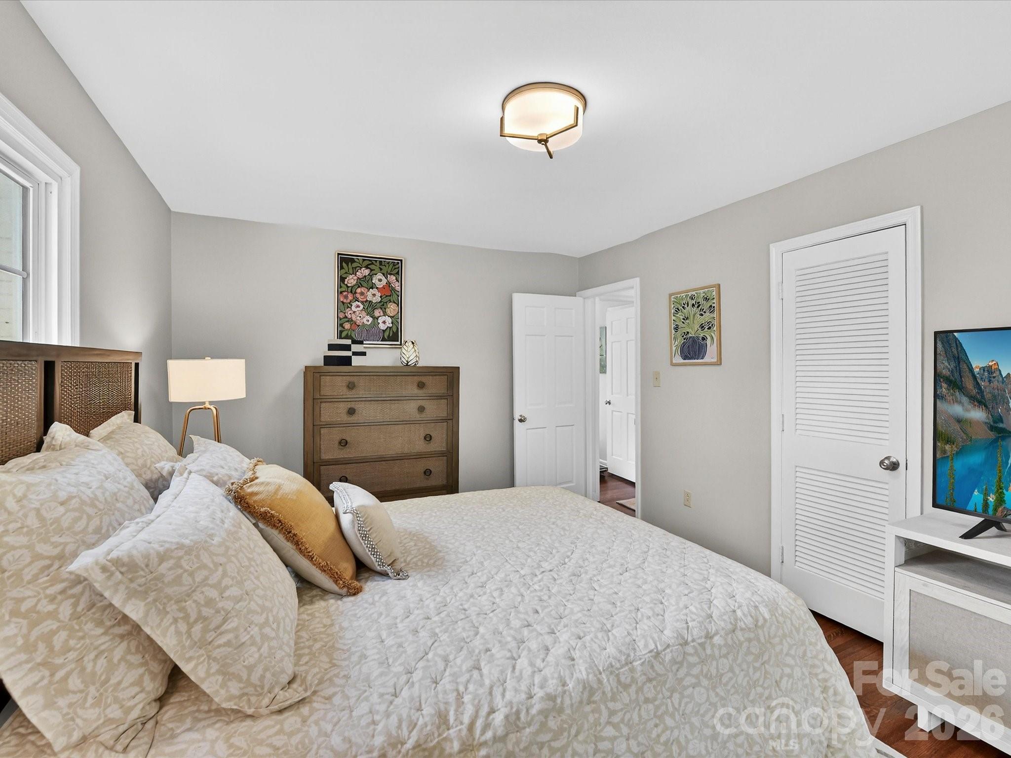 Beverly Woods East - Residential