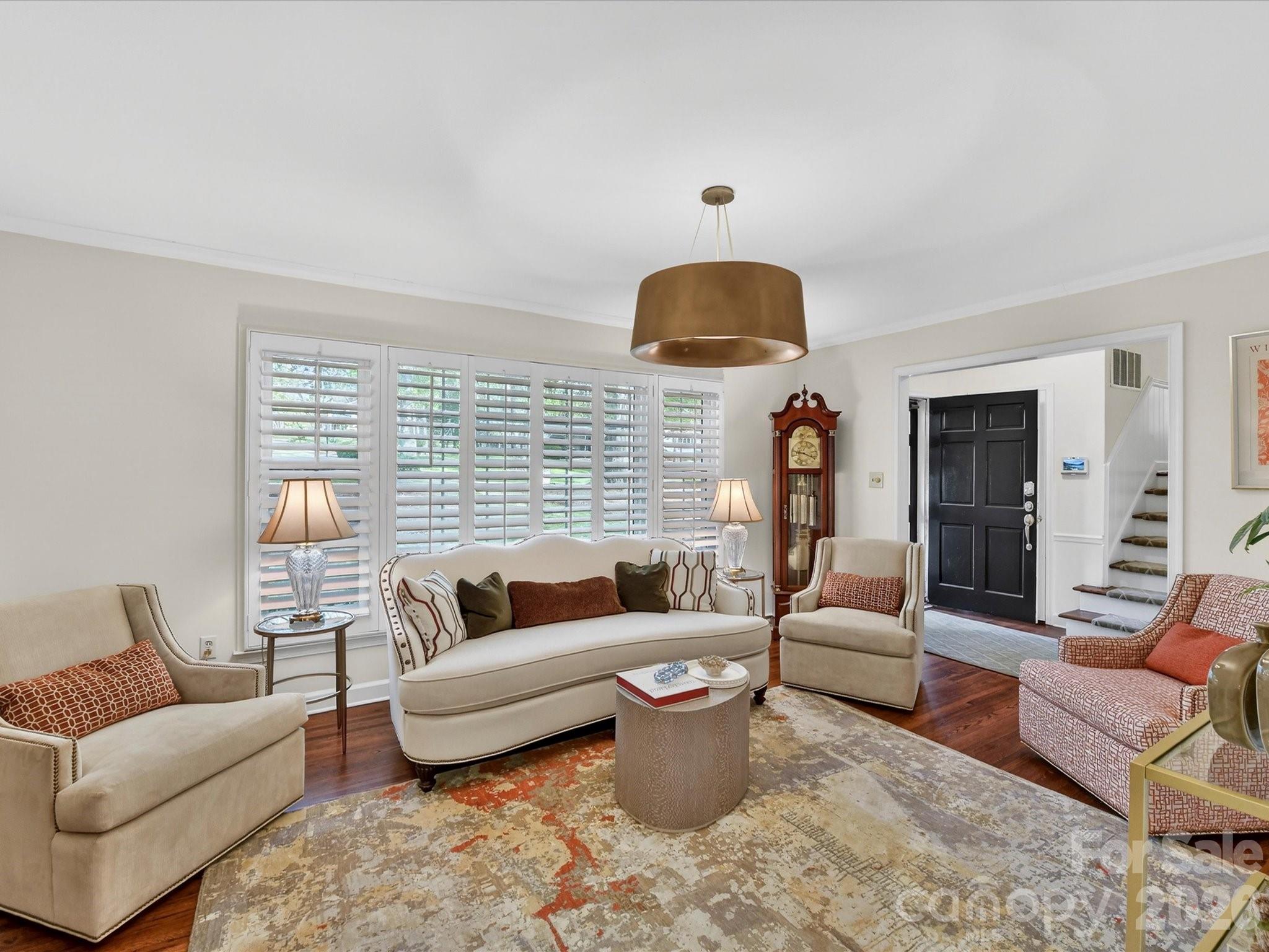 Beverly Woods East - Residential