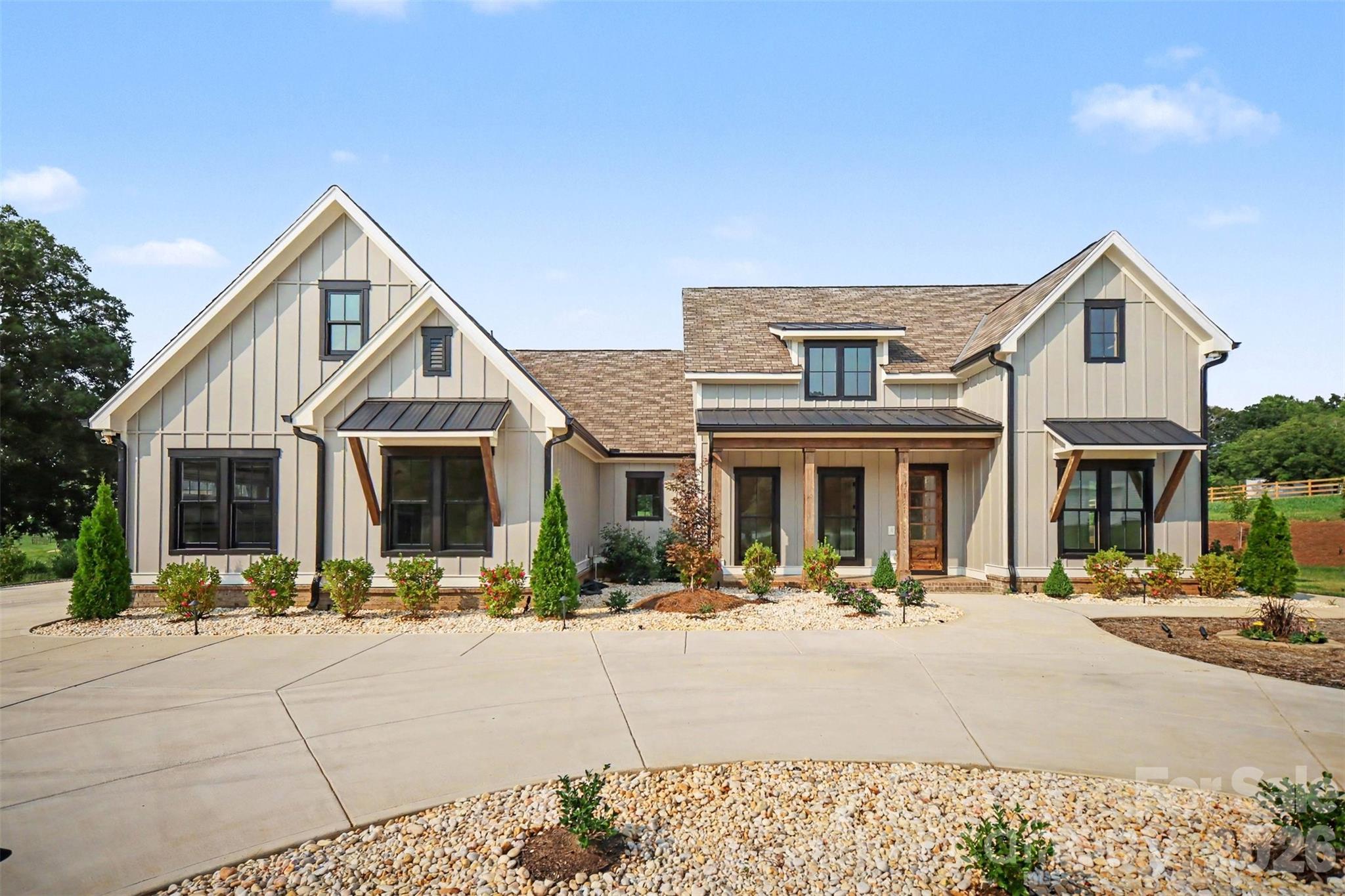 1012 Marthas Meadow Lane