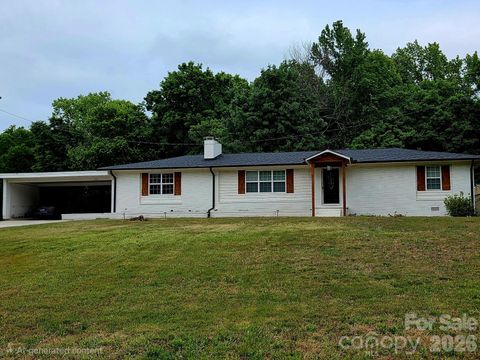 Photo of 691 Rich Hilton Road, Thomasville, NC 27360 (MLS # 4377520)
