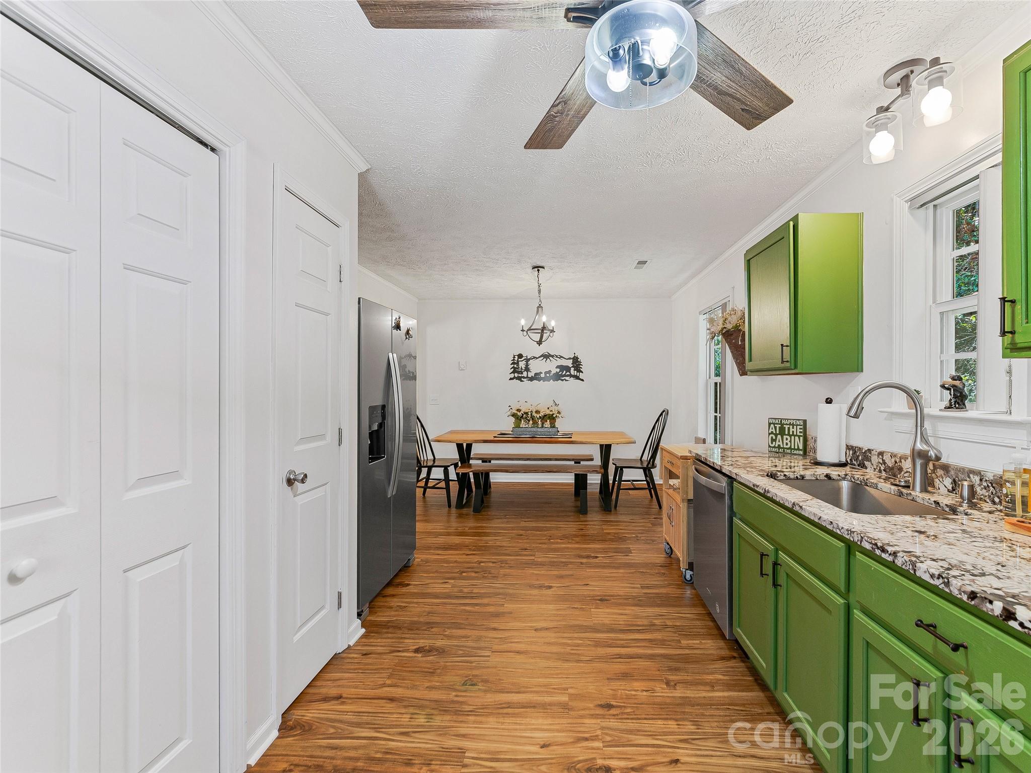 Horseshoe Cove - Residential