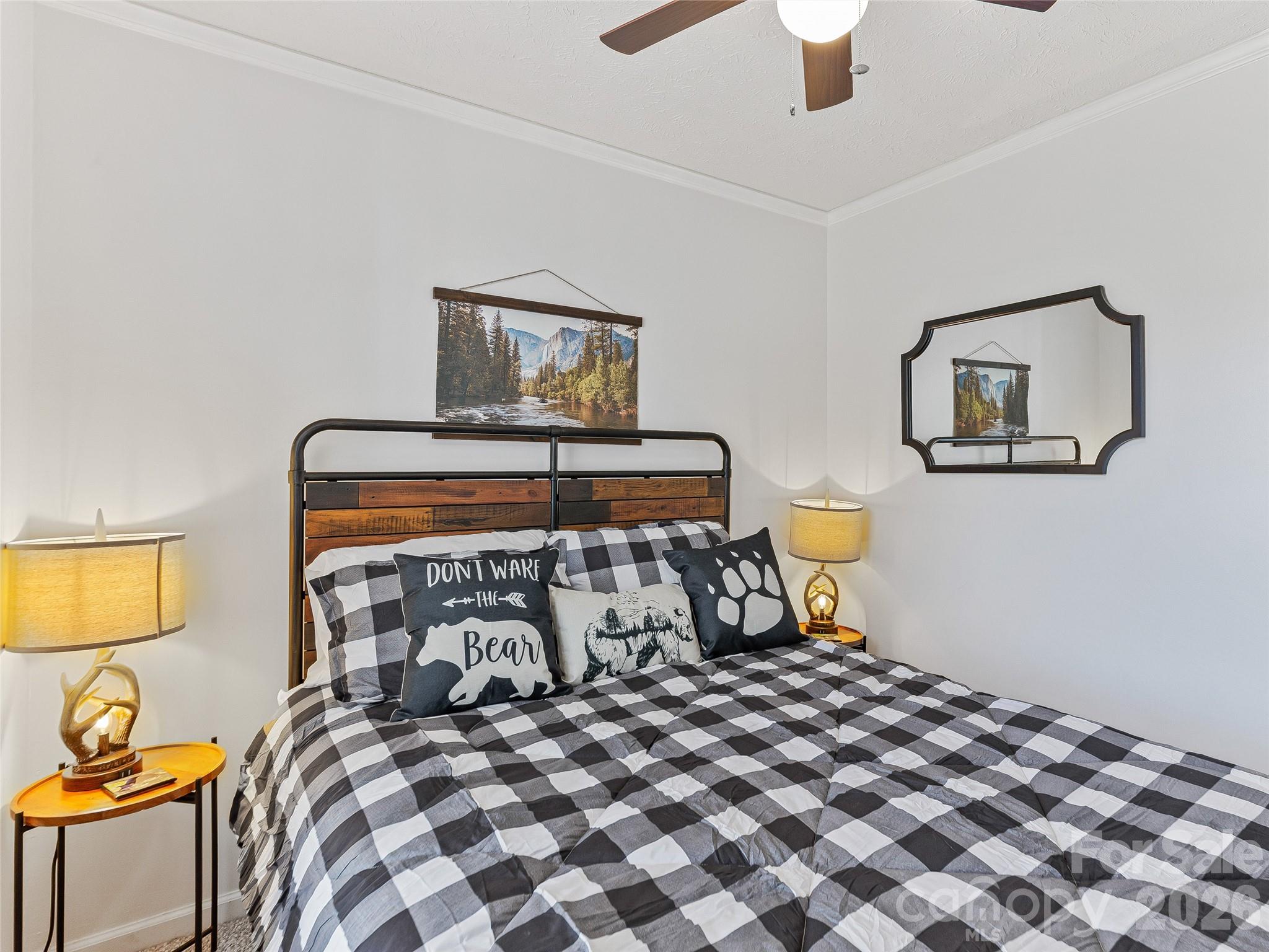 Horseshoe Cove - Residential