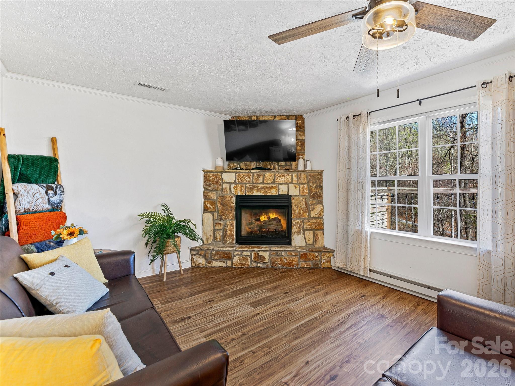 Horseshoe Cove - Residential