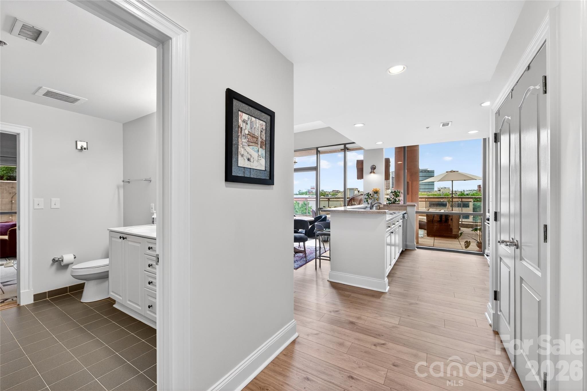 315 Arlington Avenue 503