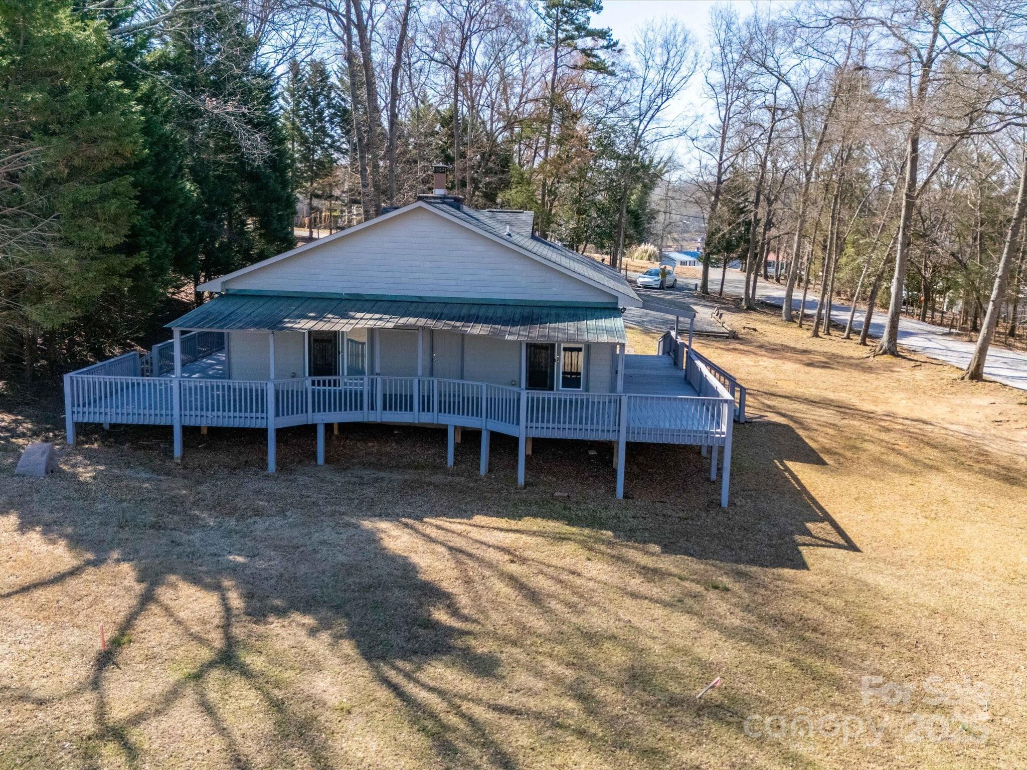 4080 Elks Park Road