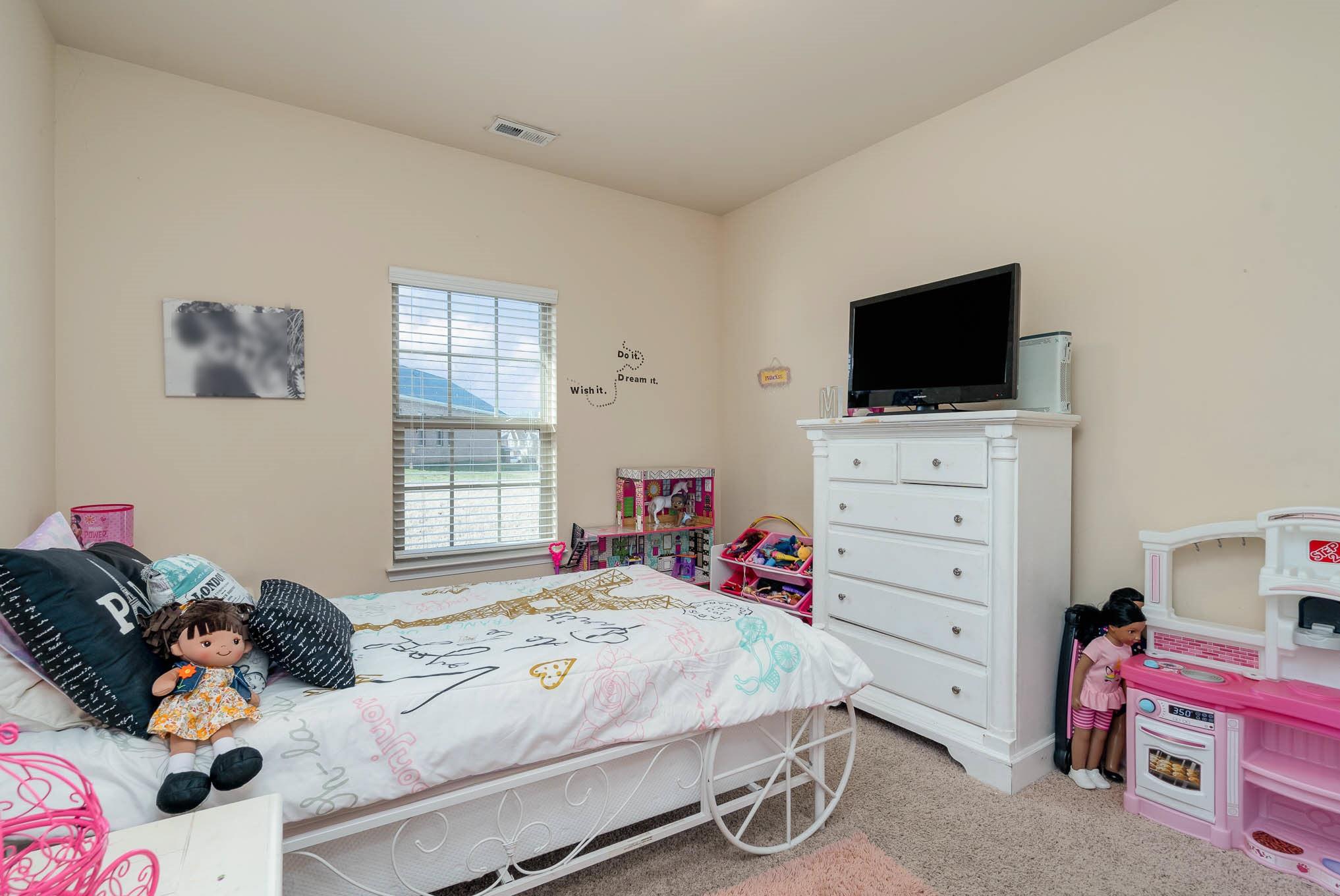 Kinmere Farms - Residential