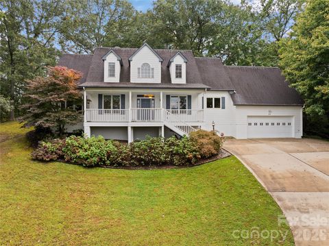 Photo of 23 Clear Vista Drive, Asheville, NC 28805 (MLS # 4301123)