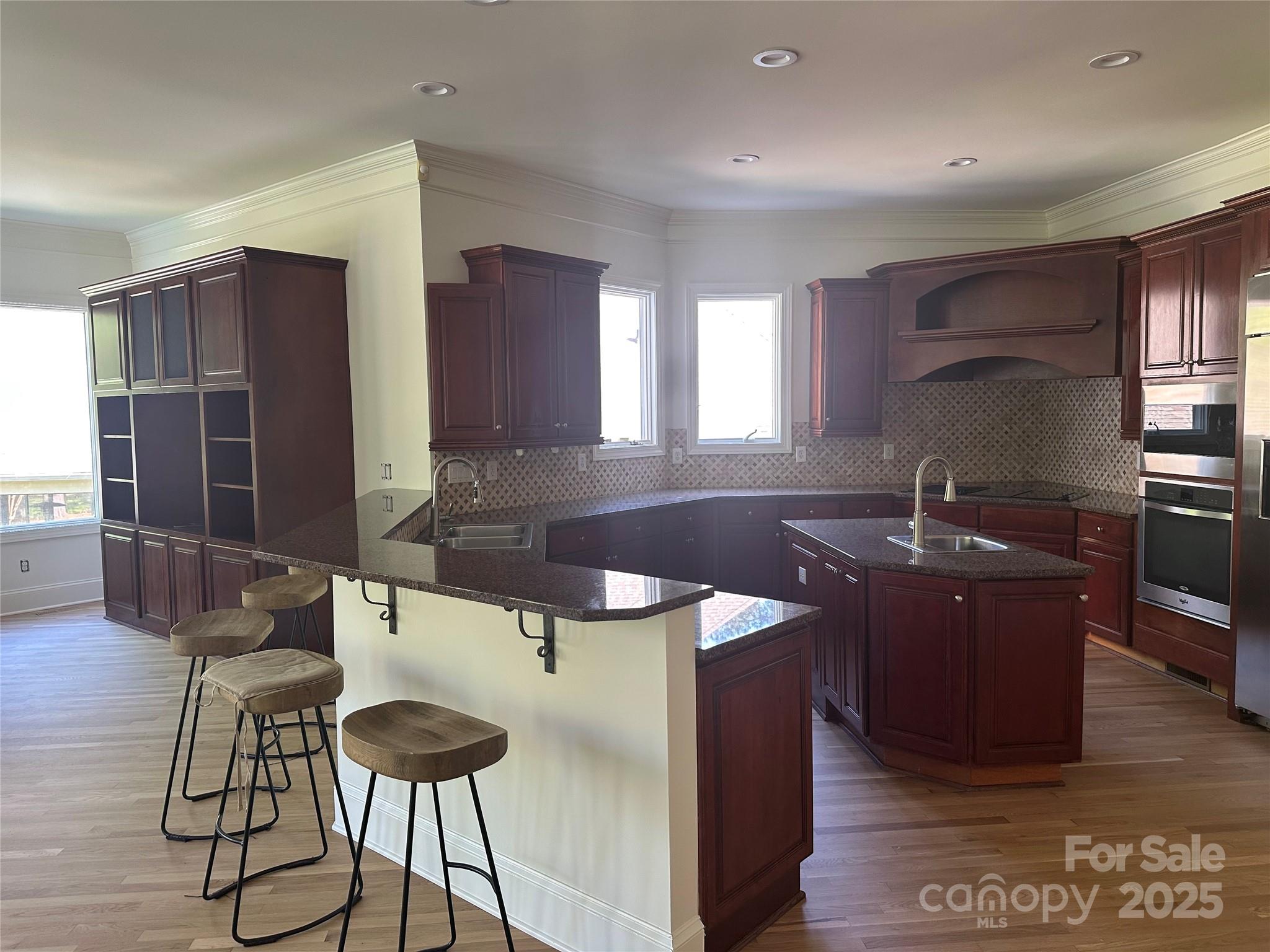 Mountain Point - Residential