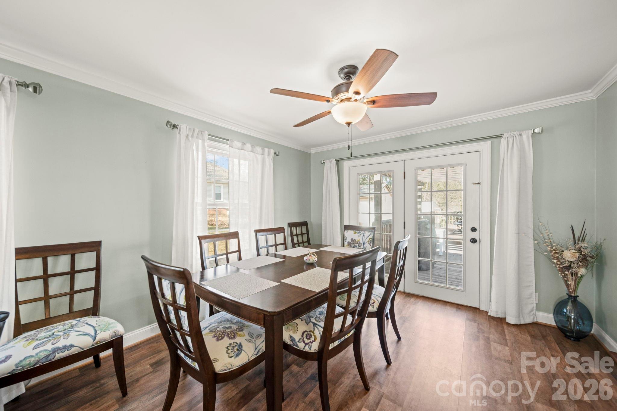 Riverside Drive - Residential