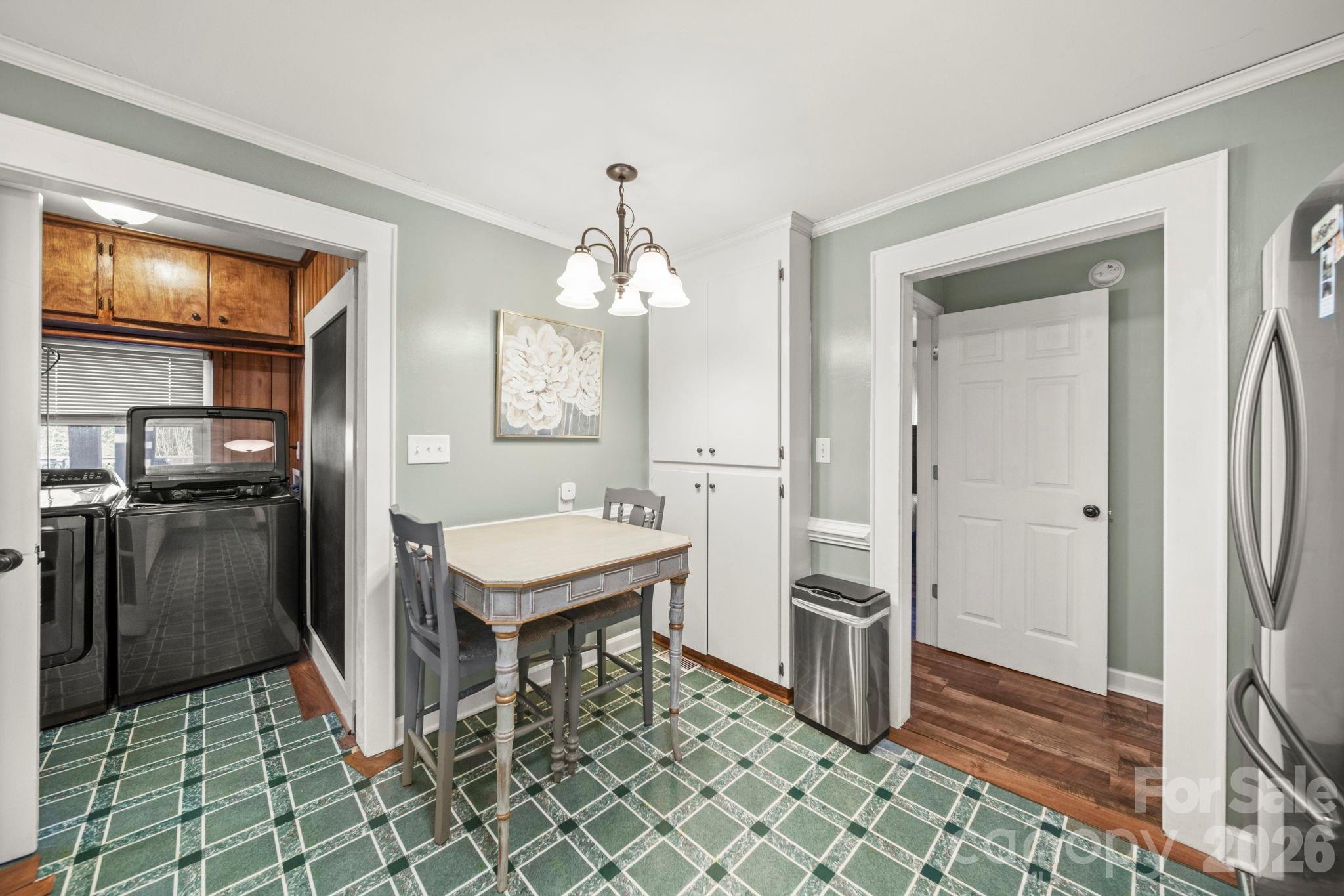 Riverside Drive - Residential