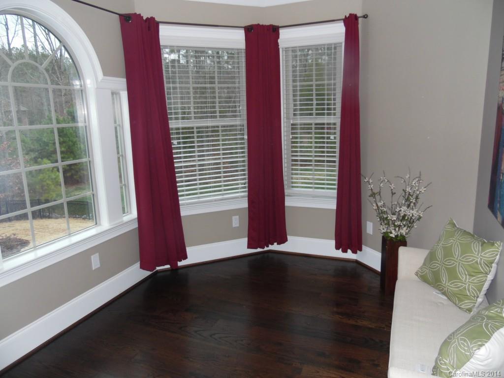 Water Edge - Residential