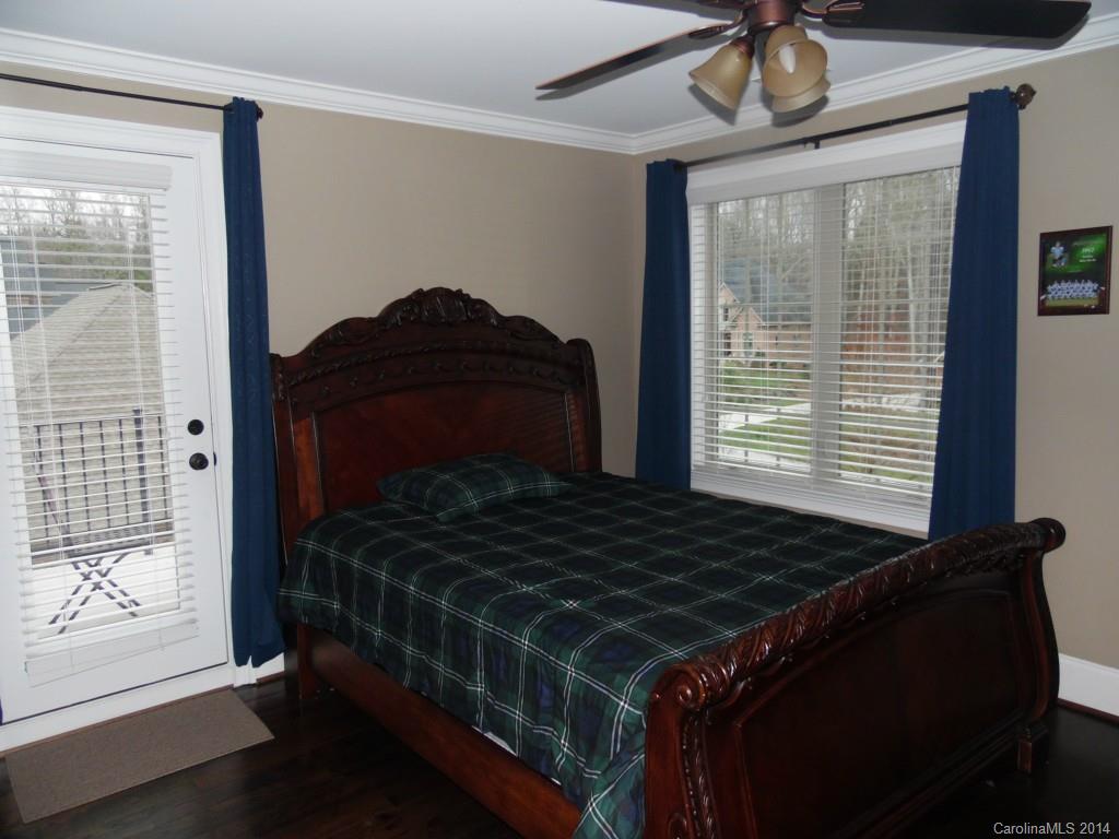 Water Edge - Residential