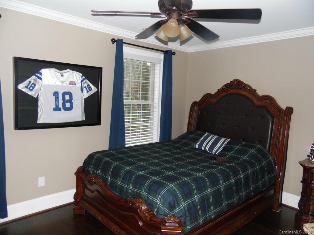 Water Edge - Residential