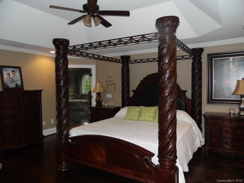 Water Edge - Residential