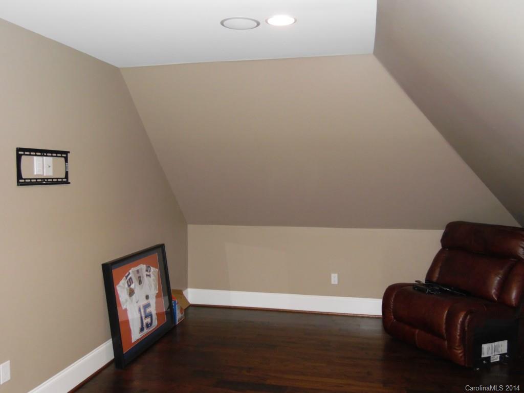 Water Edge - Residential